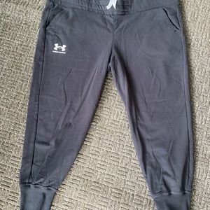 NWT Under Armour joggers